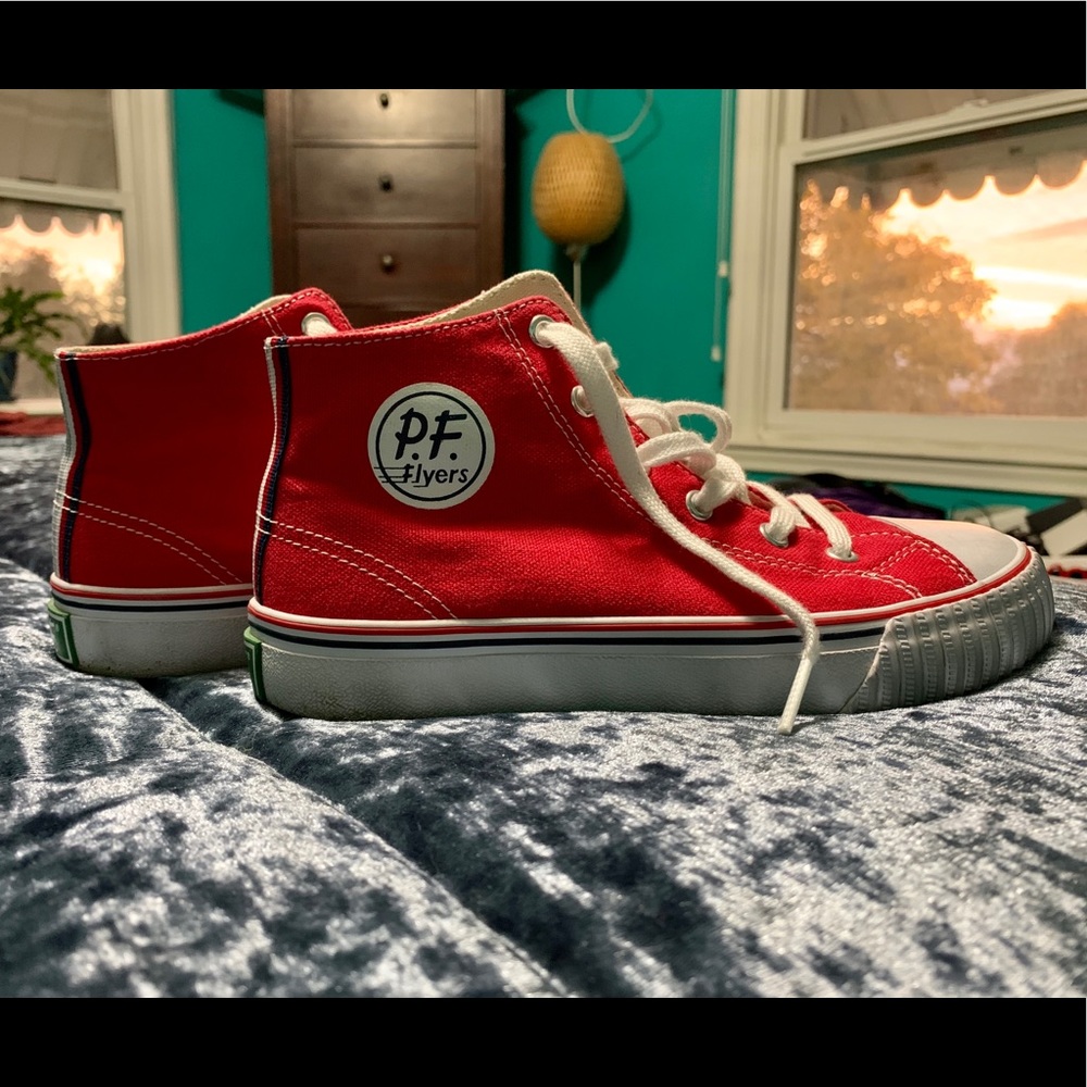 P.F. Flyers boys size 3.5